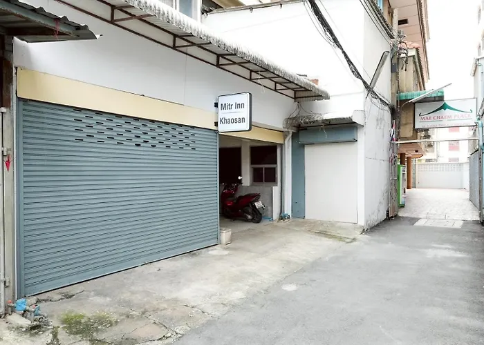 아파트 Mitr Khaosan - ถนนข้าวสาร *