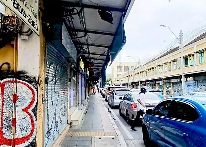 Mitr Khaosan - ถนนข้าวสาร 아파트 *